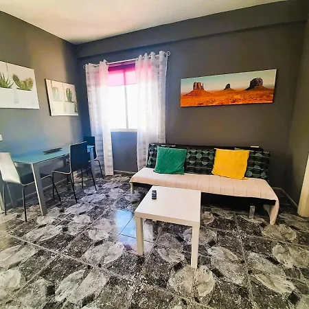 In The 1st Line From The Daire